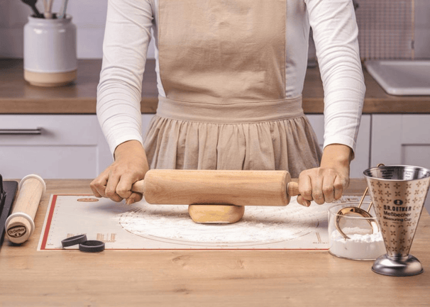 Dr. Oetker Teigroller Buchenholz 42 cm - Nudelholz Backen Teigrolle